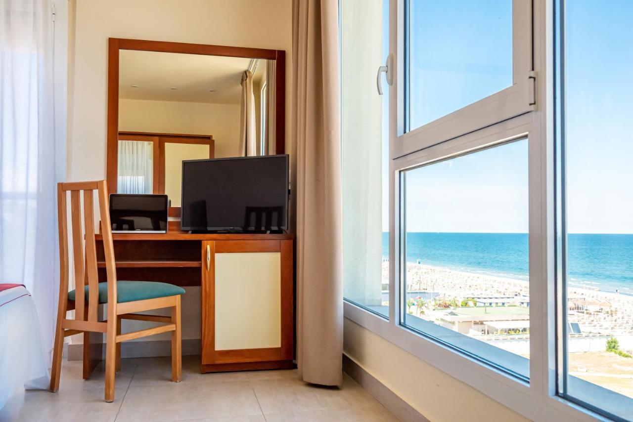 מילאנו מריטימה Hotel Adria מראה חיצוני תמונה