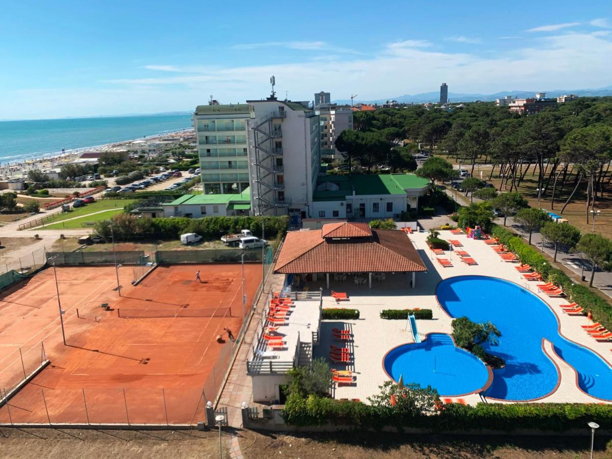 מילאנו מריטימה Hotel Adria מראה חיצוני תמונה